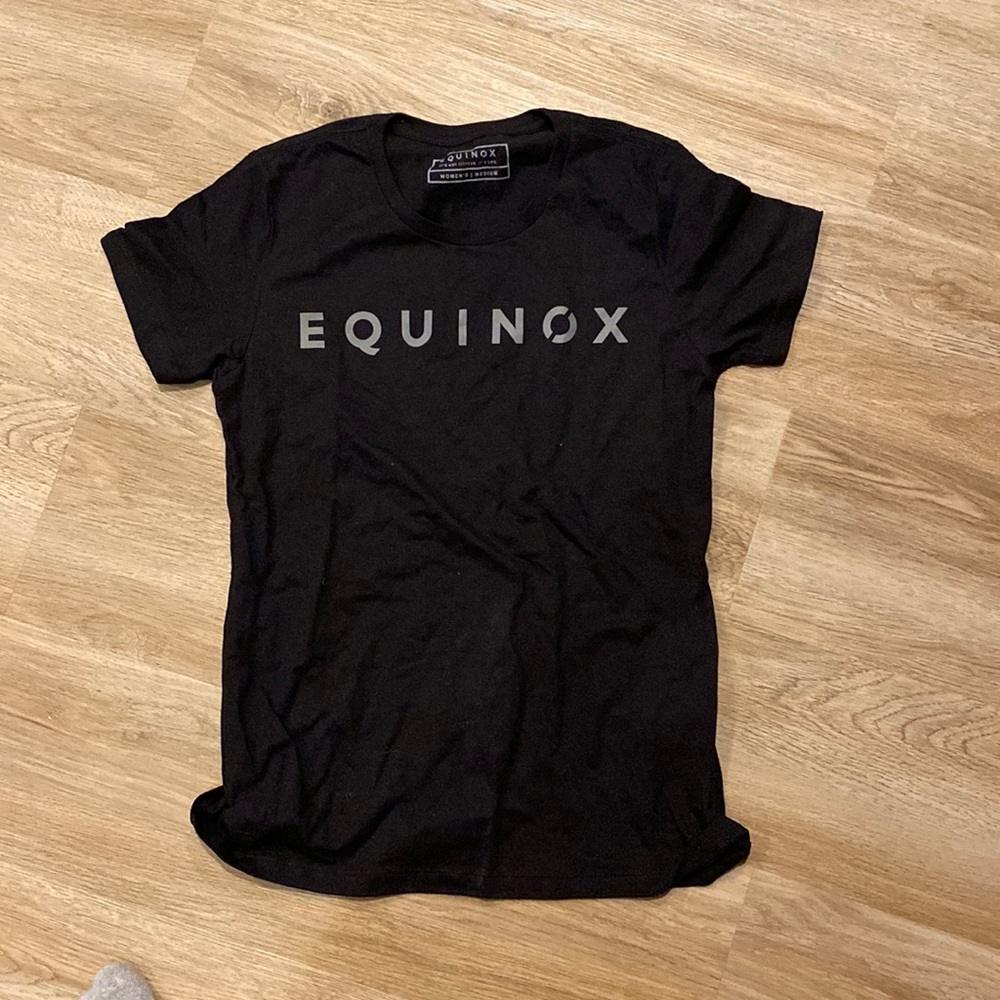 EQUINOX tee shirt